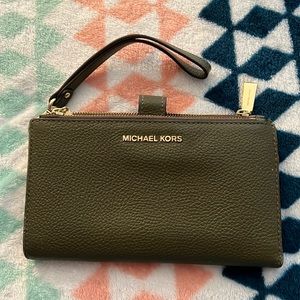 green michael kors wallet
